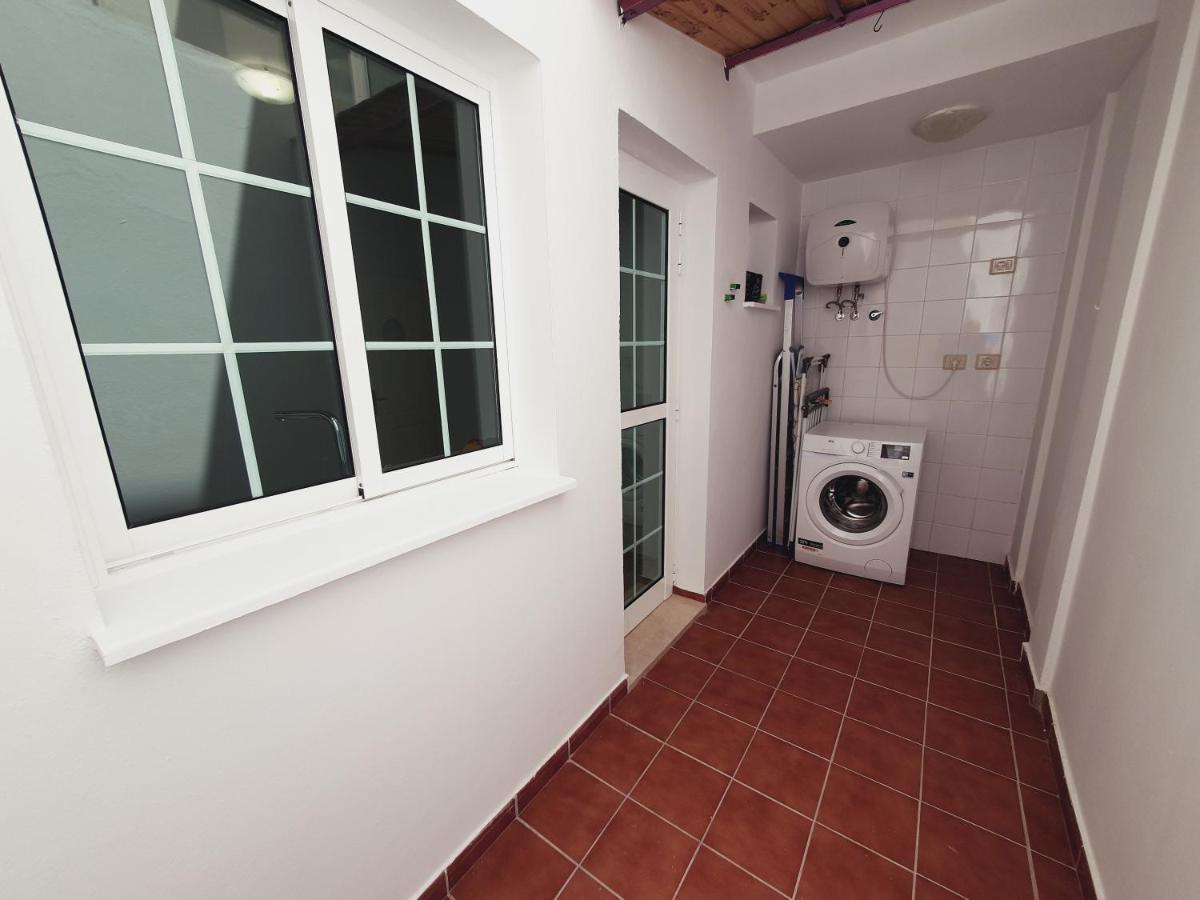 Modern Family Home Above Swimming Pool Puerto Rico  Ngoại thất bức ảnh