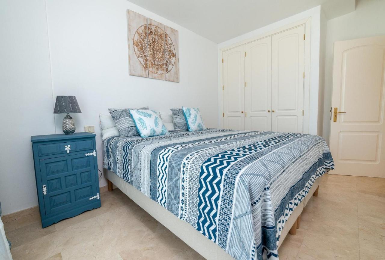 Modern Family Home Above Swimming Pool Puerto Rico  Ngoại thất bức ảnh